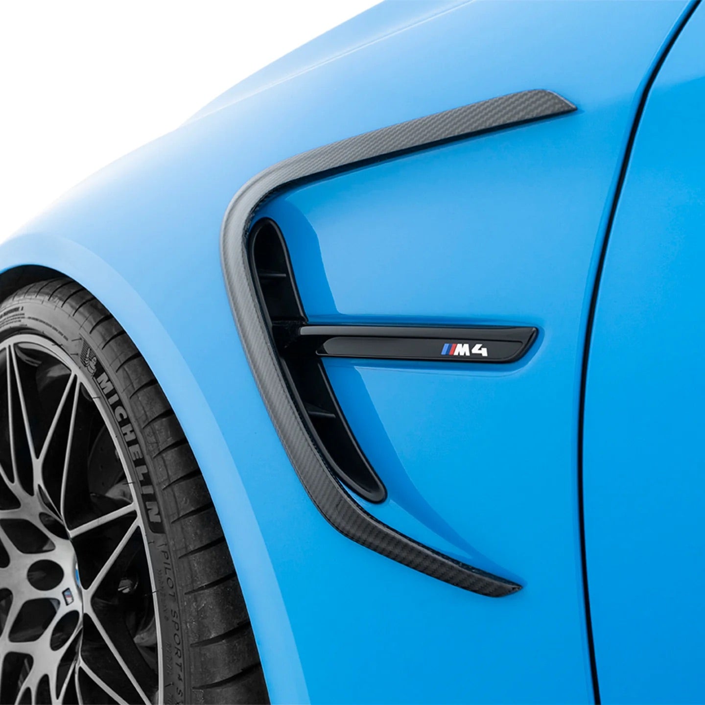 BMW M4 F82 FENDER TRIM COVER - Rev In Style Inc