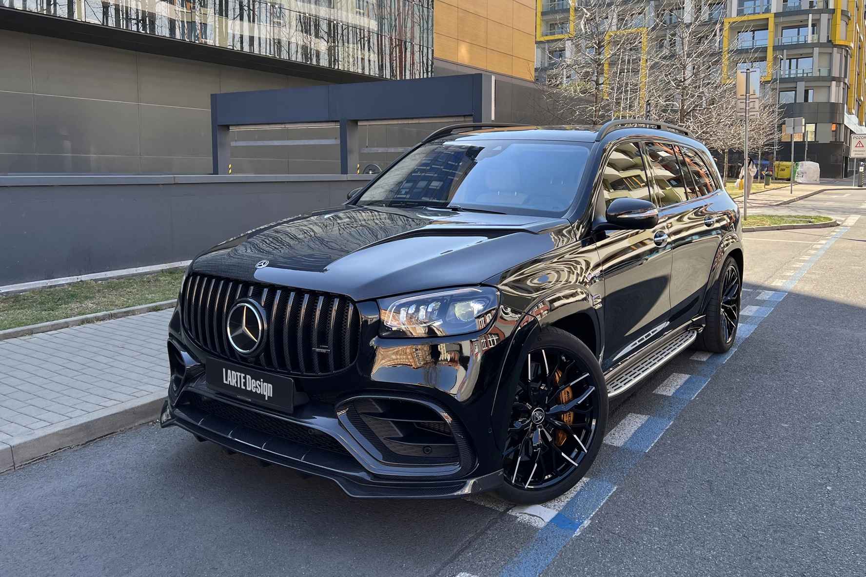 LARTE Mercedes-AMG GLS 63 4MATIC+ - Rev In Style Inc